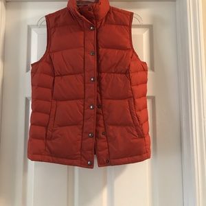 Lands End down vest. Size xs, 2-4